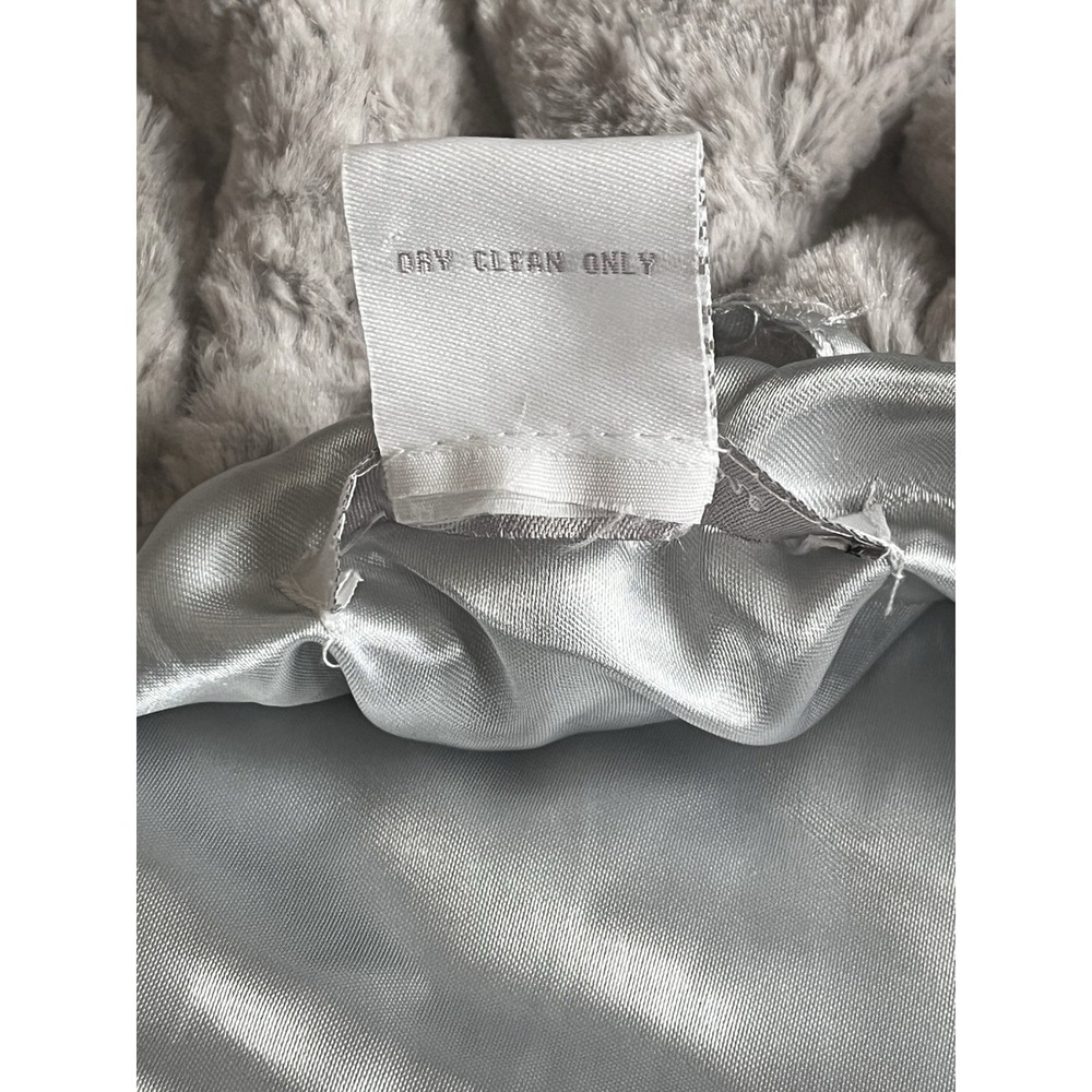 Vintage‎ Y2K Charlotte Russe Grey Faux Fur Cropped Shrug Jacket Small Old Money - Picture 5 of 12